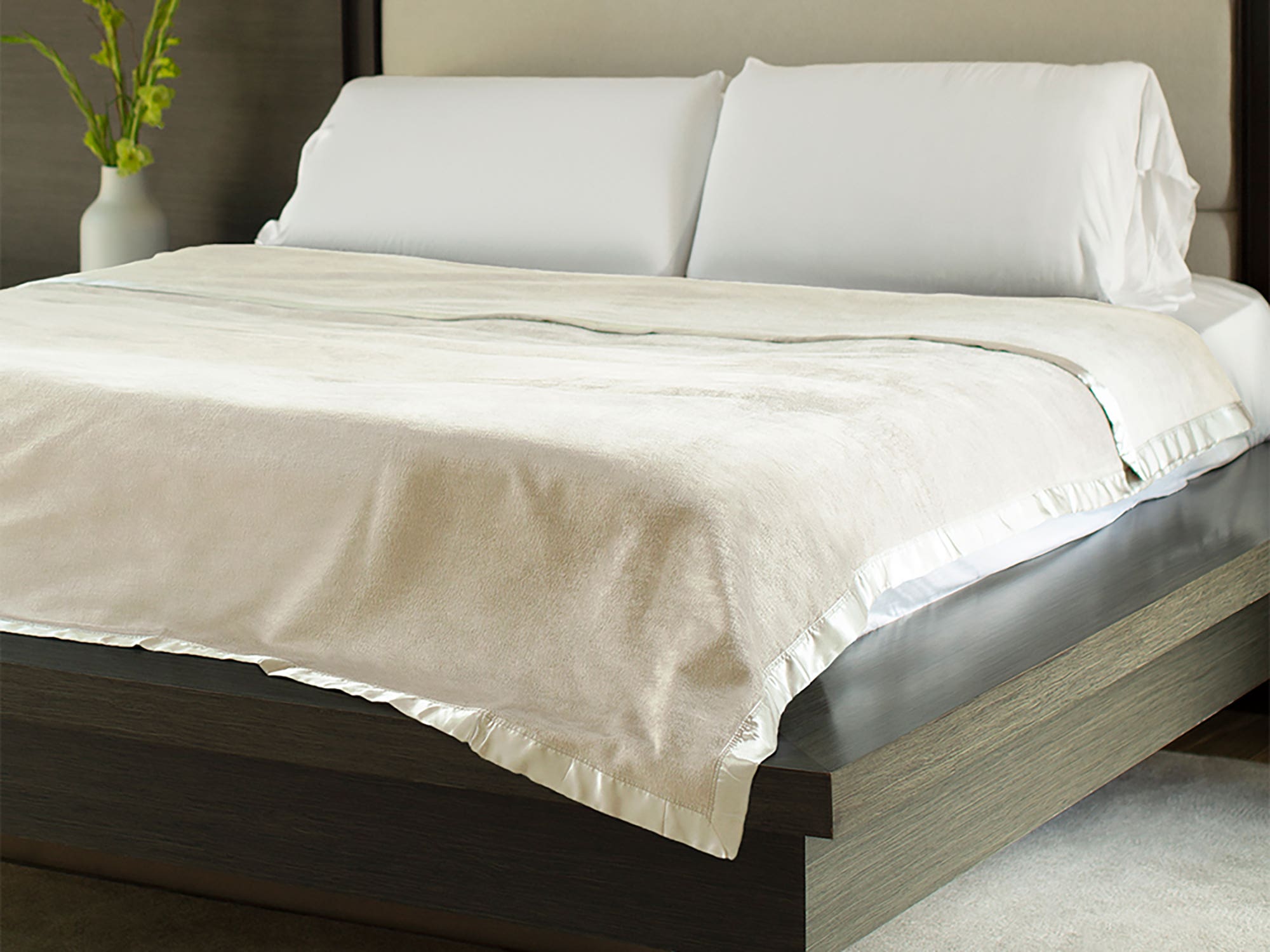 Cariloha Bamboo Fleece Blanket