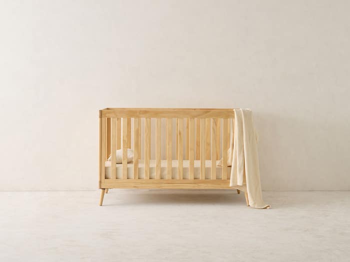 Humble Nest Natural Convertible Crib