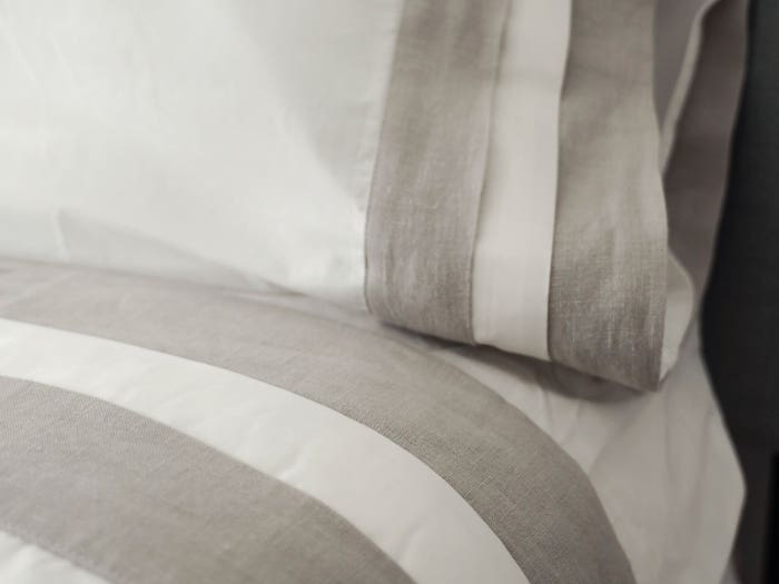 Kayla Sheet Sets Linen & Silk Flange Border