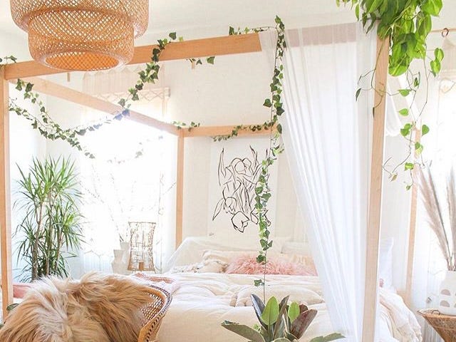 Bed store frame poster