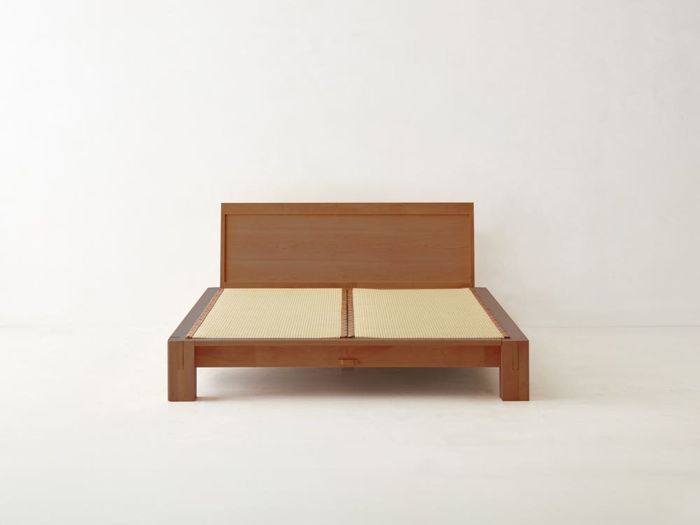 Tatami solid headboard honey oak