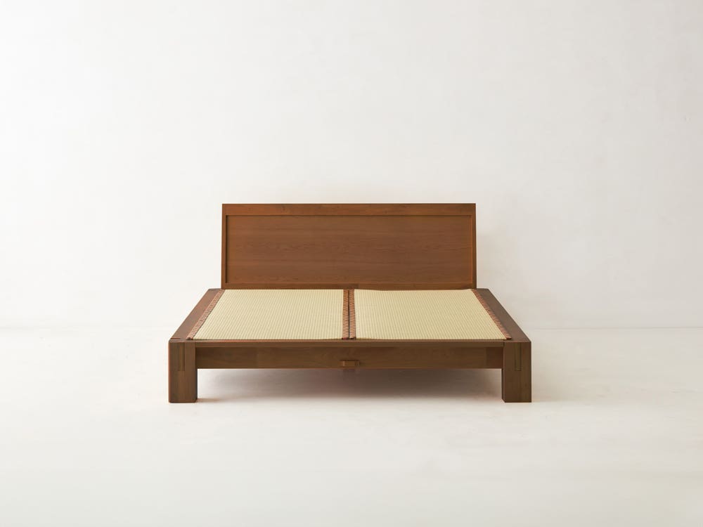 Tatami solid headboard walnut