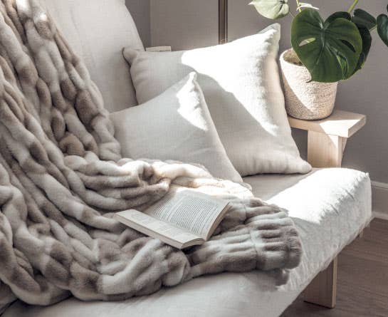 Best Japanese Futon Sets Western-Futon-Sofa-Bed