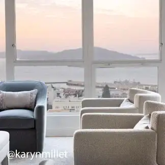 decorate_a_coastal_living_room_karynmillet