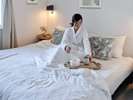 Minimalist Interior Design | Sustainable Furniture 
