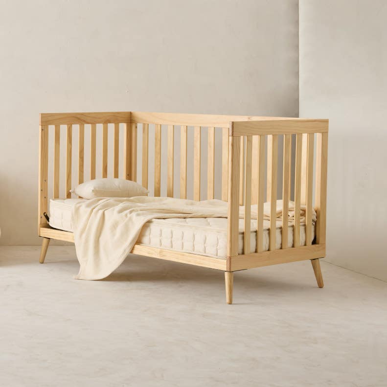 Essex Natural Crib 4-in-1