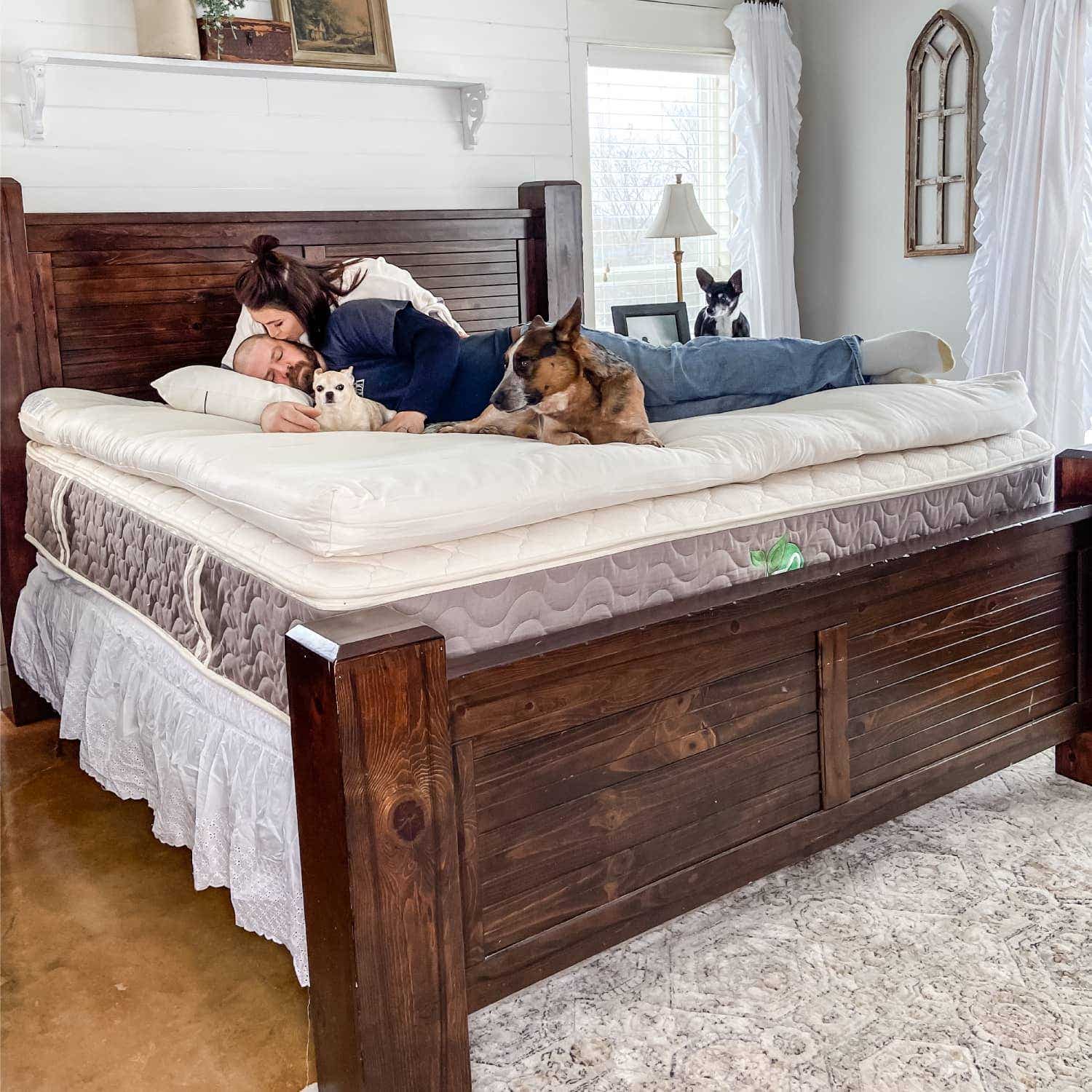 What Is A Canopy Bed Frame?